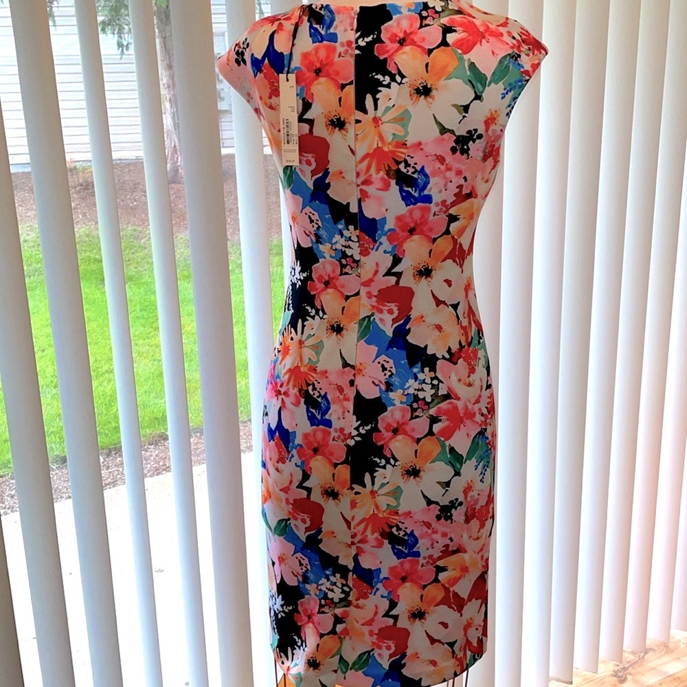 ❤️ Women’s NWT TAHARI V-Neck Dress Floral Print Sz S/P Floral Sleeveless Dress - Picture 5 of 15